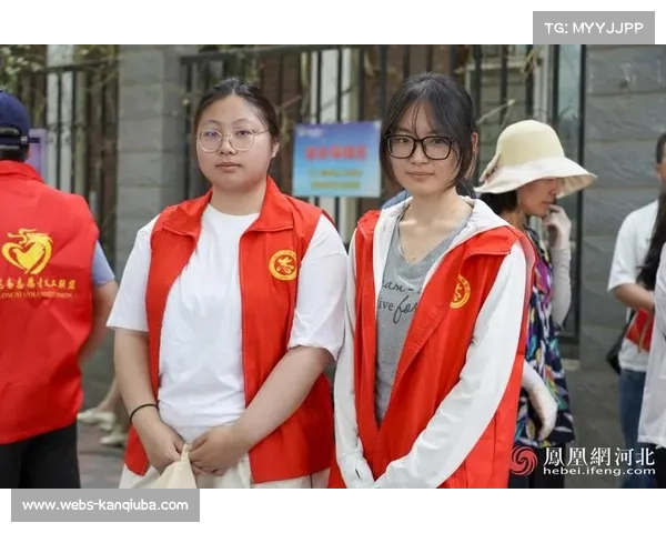 志愿者服务身影：赛事顺利进行背后的无名英雄